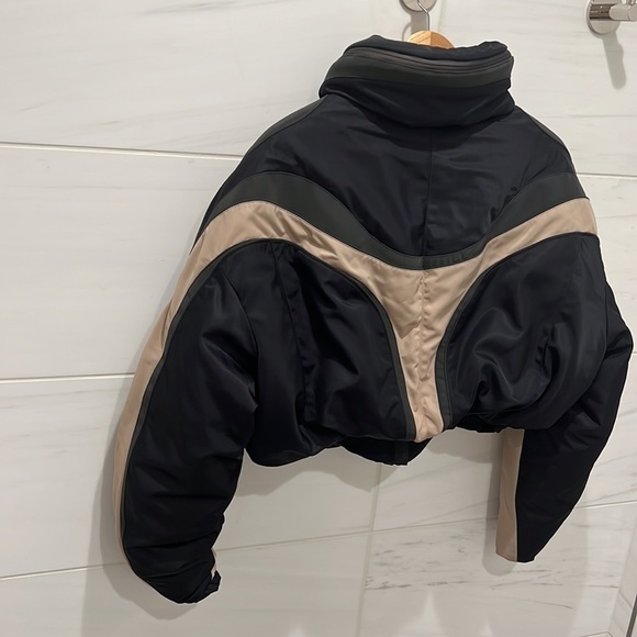 Mugler | NWT SOLD OUT Cropped Blouson Jacket in Beige and Black - US 4/FR 36 - Picture 7 of 15